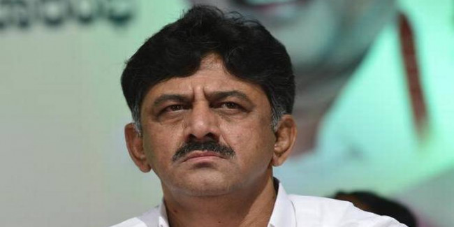 फ्लोर टेस्ट से पहले शिवकुमार का बयान- JDS त्याग को तैयार, कांग्रेस से बन सकता है CM