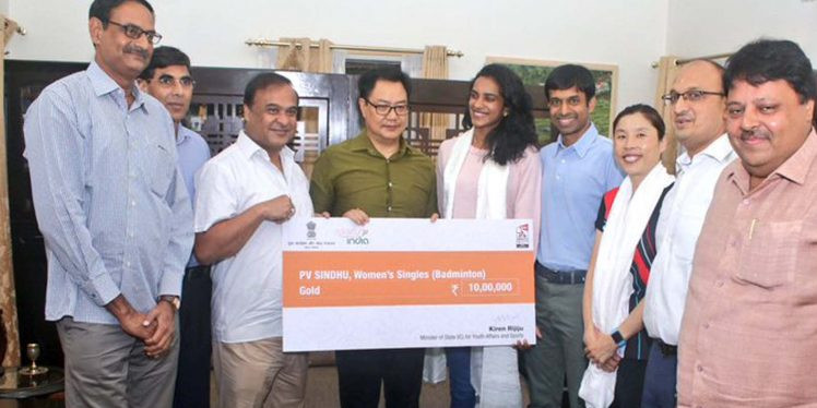 Kiren Rijiju rewards world champion PV Sindhu with Rs 10 lakh