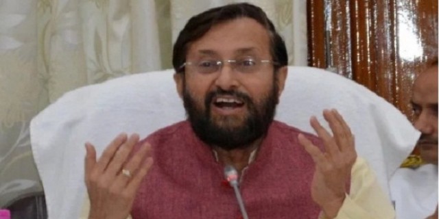 उच्च शिक्षण संस्थानों में आरक्षण के मुद्दे पर अध्यादेश का विकल्प खुला है : जावड़ेकर