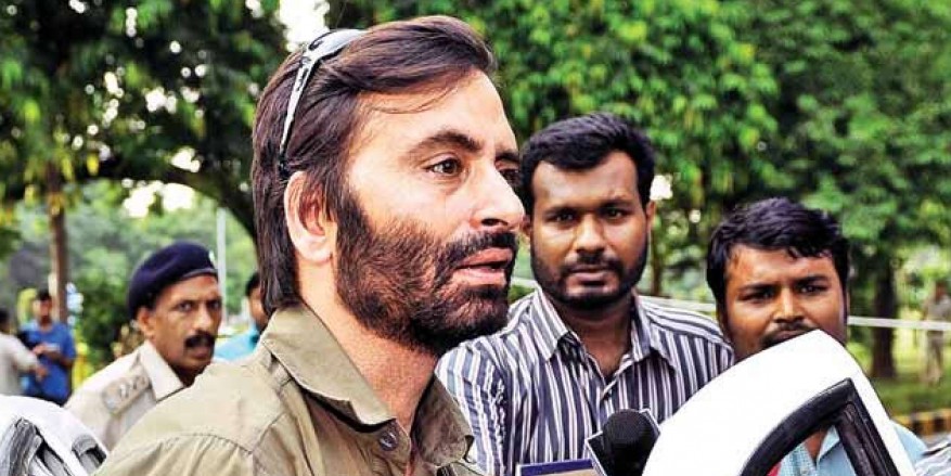 Delhi court sends JKLF chief Yasin Malik to judicial custody till May 24 in terror funding case