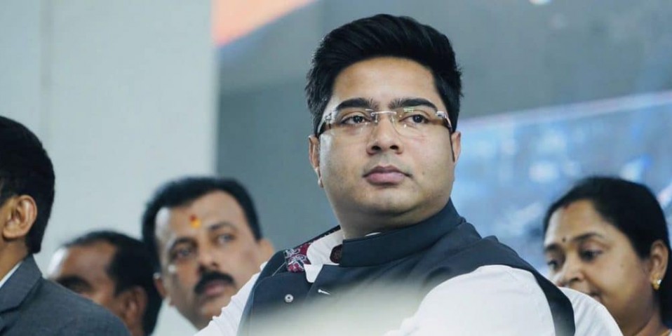 फर्जी डिग्री मामला: दिल्ली की अदालत ने ममता बनर्जी के भतीजे अभिषेक को 25 जुलाई को पेश होने को कहा