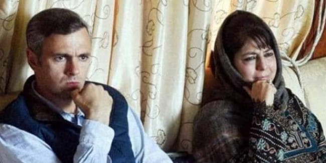कश्मीर में अब क्या होने वाला है? आधी रात को उमर और महबूबा मुफ्ती नजरबंद
