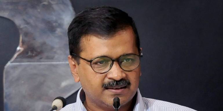 बिजली के मुद्दे पर कांग्रेस-AAP आमने सामने, केजरीवाल ने जारी किए शीला सरकार के आंकड़े