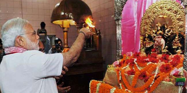 पीएम मोदी की भाजपा सांसदों को दुर्गापूजा से जुड़ने की सलाह, कहा-धार्मिक व सामाजिक दोनों तरह के कार्यो से जुड़े