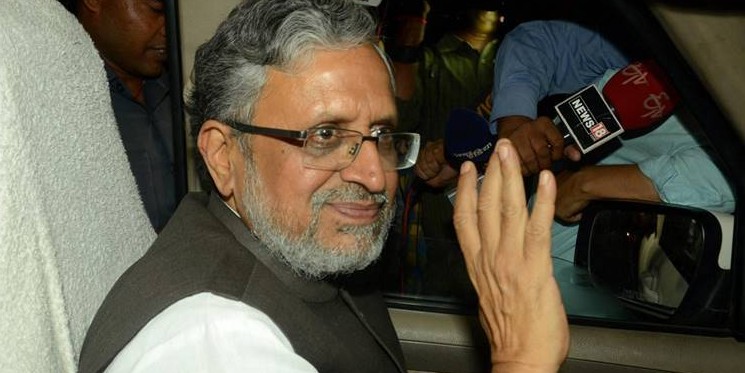इंदिरा की तरह तानाशाह बन गयी हैं ममता बनर्जी