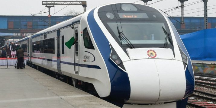 कब चलेगी वंदे भारत ट्रेन, जम्मू के लोग कर रहे हैं इंतजार