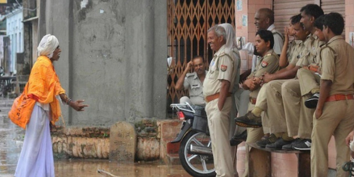 अयोध्या: फैसले से पहले हलचल तेज, गृह मंत्रालय ने राज्यों से अलर्ट रहने को कहा, UP में सुरक्षा बेहद कड़ी
