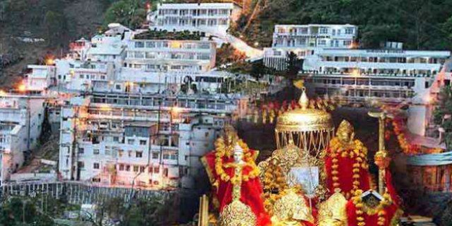 जम्मू-कश्मीर: वैष्णो देवी के भक्तों को मिली बड़ी सौगात, अब सिर्फ आठ घंटे में दिल्ली से कटड़ा