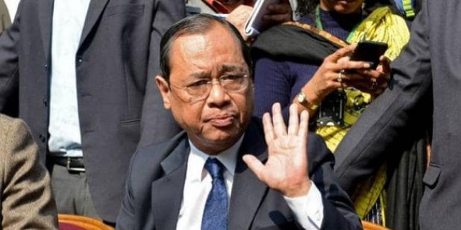 यौन उत्पीड़न के आरोपों में घिरे चीफ जस्टिस रंजन गोगोई को मिली क्लीन चिट