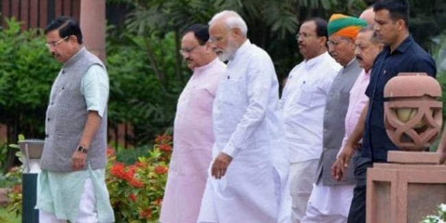 मोदी सरकार ने नौकरशाही में किया बड़ा फेरबदल, ऊर्जा मंत्रालय भेजे गए सुभाष चंद्र गर्ग