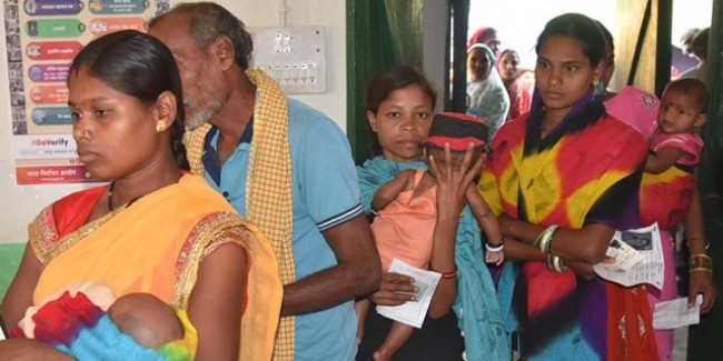 Bastar Lok Sabha Election: पांच वोटर थे बाहर, एक बीमार इसलिए नहीं बन पाया शतक