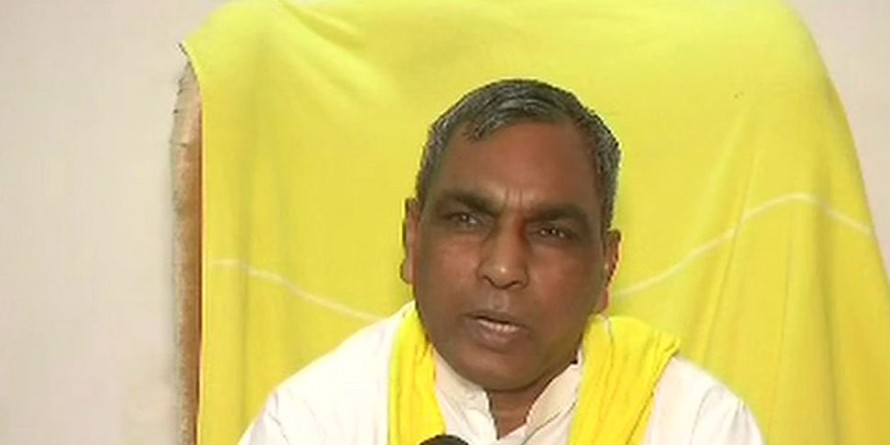 भाजपा के खिलाफ बिगड़े बोल पर फंसे ओमप्रकाश राजभर, पार्टी कार्यकर्ता ने मुकदमा कराया दर्ज