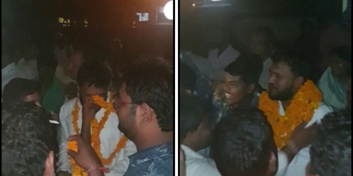 यूपी में ज़मानत पर छूटे दंगे के आरोपी भाजपा नेता का जय श्रीराम के नारों से हुआ स्वागत