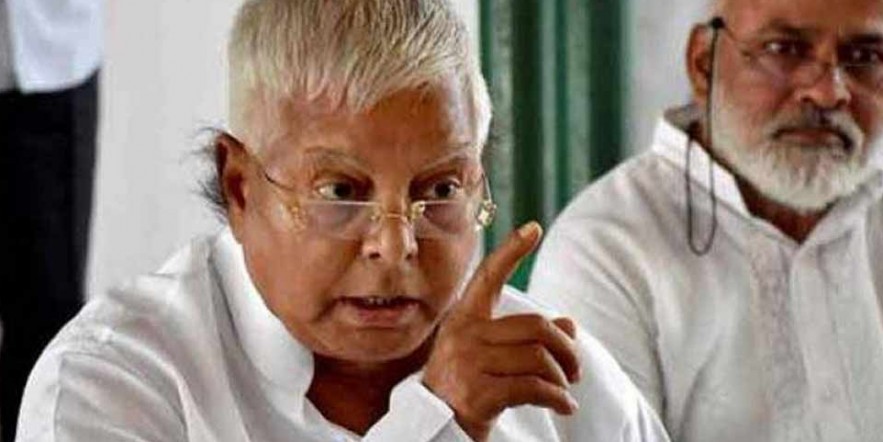 'सुनो छोटे भाई नीतीश, डरकर शॉर्ट कट ढूंढना और अवसर देख समझौता करना तुम्हारी पुरानी आदत है'