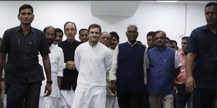 कश्मीर पर राहुल की बात, पाक में होने लगी चर्चा