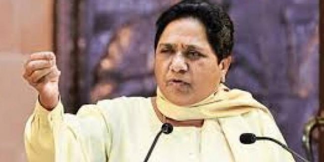 हार से खफा मायावती ने प्रदेश के दाे प्रभारी हटाए