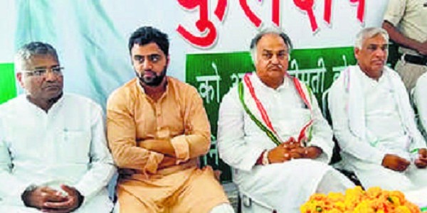 कांग्रेस प्रत्याशी कुलदीप ने चुनाव कार्यालय खोले
