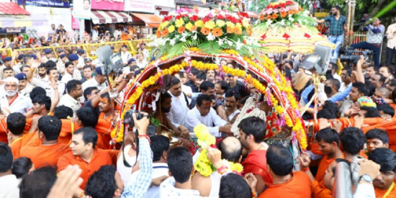 CM कमलनाथ ने किए महाकाल के दर्शन, उज्जैन के विकास के लिए 300 करोड़ की योजना