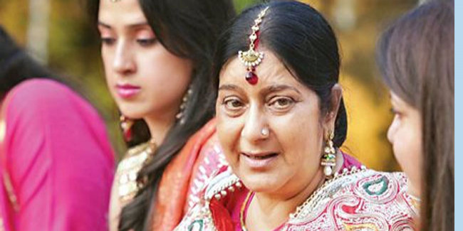 सुषमा स्वराज ने करवाचौथ पर जब शिमला के रिज मैदान में किया था चांद का दीदार