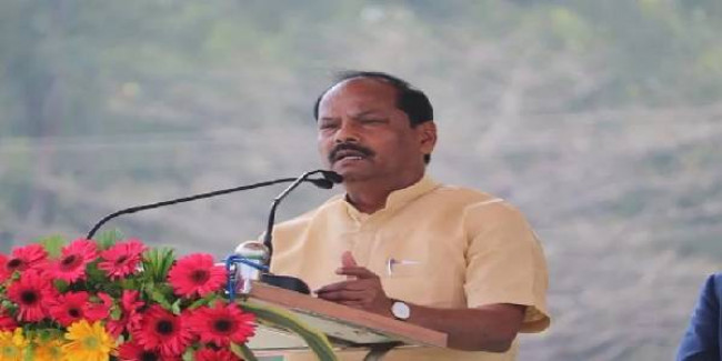 झारखंड: सीएम रघुवर दास बोले- पाकिस्तान की भाषा बोल रही विरोधी पार्टियां, इन्हें सबक सिखाएं