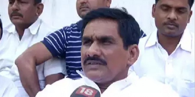 नक्सलियों की धमकी, RJD प्रत्याशी को वोट दिया तो काट दिए जाएंगे हाथ-पैर