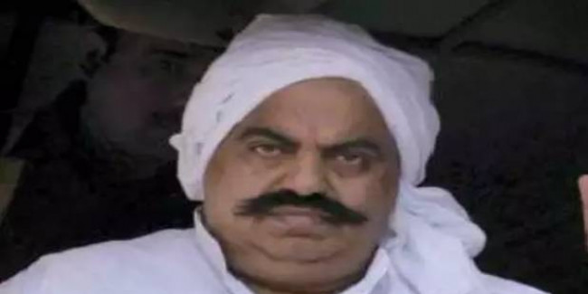 अतीक अहमद के ठिकानों पर CBI छापे, कोर्ट के आदेश पर कार्रवाई