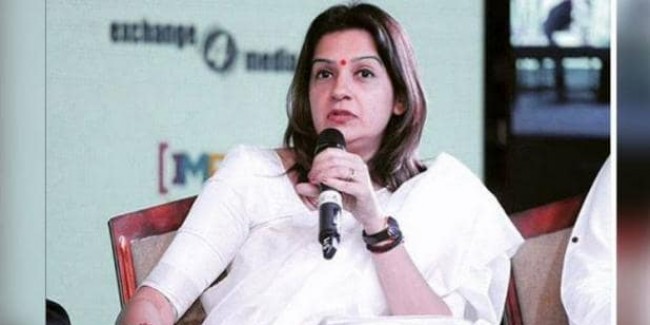 अपनी ही पार्टी से नाराज प्रियंका चतुर्वेदी, कहा- गुंडों को मिल रही तरजीह