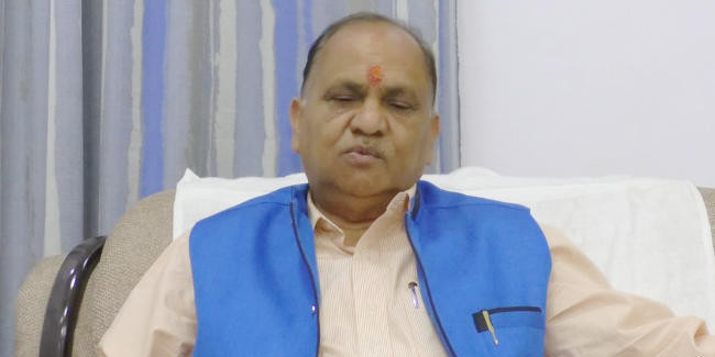 रांची में झारखंड के परिवहन मंत्री सीपी सिंह की सरकारी कार का कट गया चालान