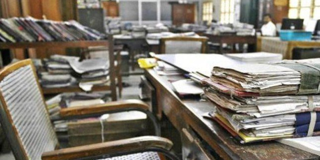 दिल्ली सरकार ने सभी विभागों को दिया हिंदी अनिवार्य करने का आदेश