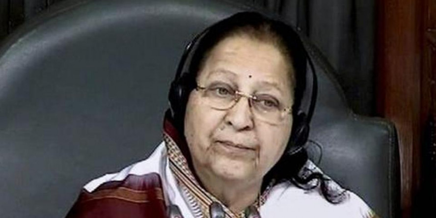 क्या वाक़ई मोदी की ‘गुडबुक’ से बाहर हो गई हैं सुमित्रा महाजन!