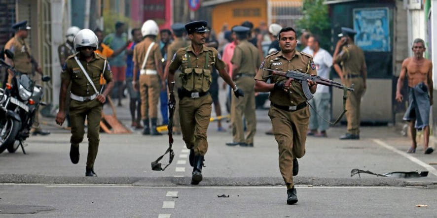 श्रीलंका सेना प्रमुख ने कहा- ट्रेनिंग के लिए कश्मीर और केरल गए थे ब्लास्ट के आतंकी!