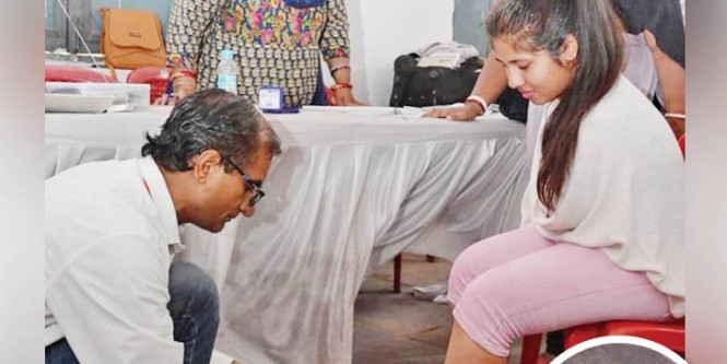 बालाघाट के नक्सल प्रभावित इलाकों में भारी मतदान, मुख्यमंत्री कमलनाथ ने परिवार के साथ डाला वोट