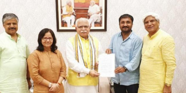 अब हरियाणा में भी टैक्स फ्री हुई अभिनेता ऋतिक रोशन की ये फिल्म