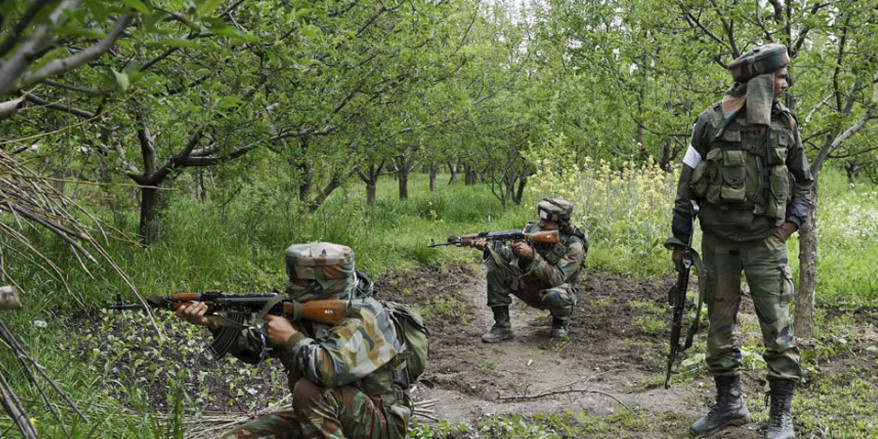 उपचुनाव से पहले दंतेवाड़ा में मुठभेड़, मारे गए 5-5 लाख के दो ईनामी नक्सली