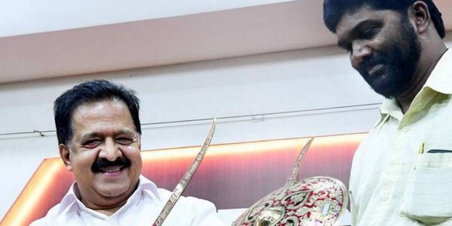 Pinarayi loses right to continue: Chennithala