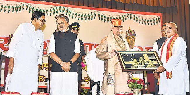 संस्कृत व संस्कृति के बगैर नहीं होगा नये भारत का निर्माण : राज्यपाल
