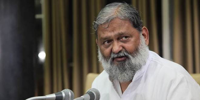 मंत्री विज के विवादित बोलः राहुल गांधी ने इस्तीफा दिया तो एक कुत्ता भी नहीं भौंका