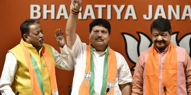 West Bengal MLA and TMC strongman Arjun Singh joins BJP