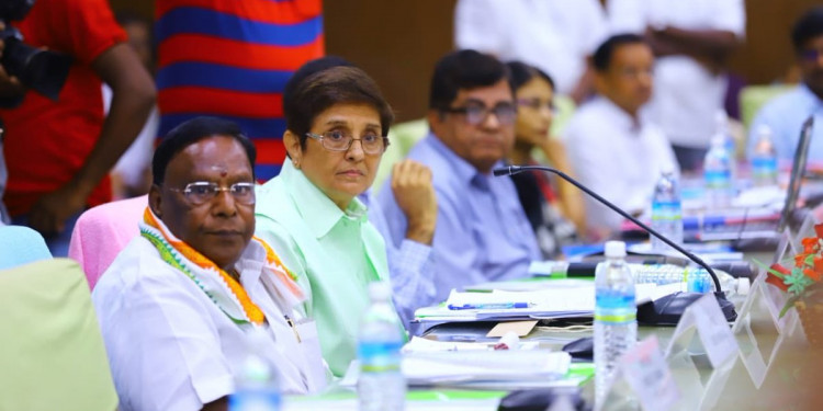 Puducherry Chief Minister, Kiran Bedi Meet To Discuss Budget