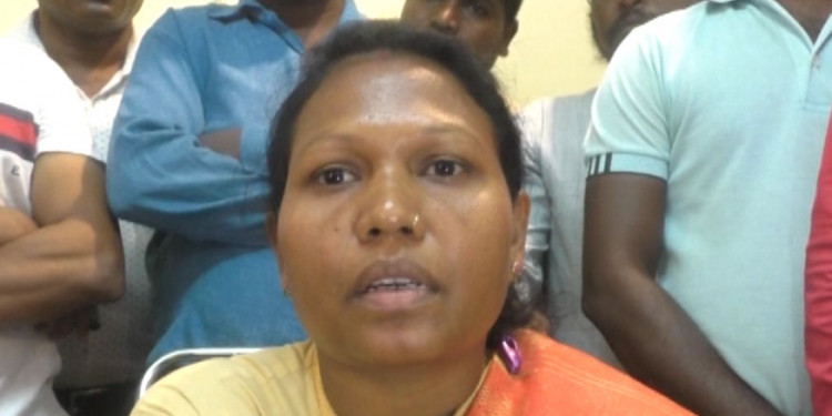 बागी हुईं कांग्रेस नेत्री, बोलीं- टिकट मिले या न मिले..चुनाव लड़कर रहेंगे