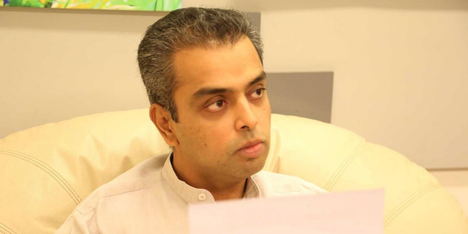 अब कांग्रेस में इस्तीफे नामंजूर होने का दौर शुरू, शुरुआत मिलिंद देवड़ा से