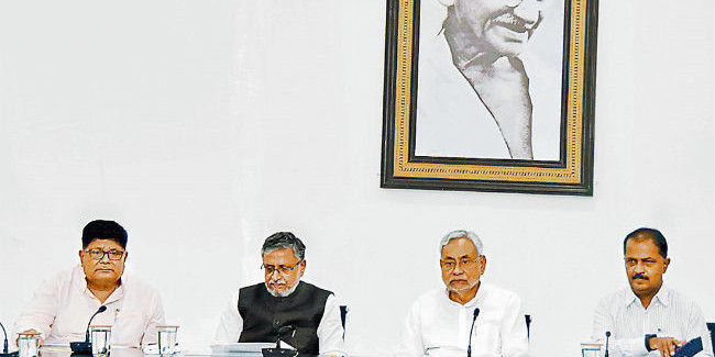 पटना मेट्रो का निर्माण करेगा दिल्ली मेट्रो रेल कॉरपोरेशन, सीएम ने जल्द काम शुरू करने का दिया निर्देश