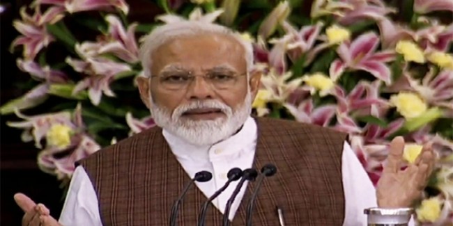 विवादित और बड़बोले बयानों से बचने के लिए पीएम मोदी ने सांसदों को क्या टिप्स दी, पढ़िए