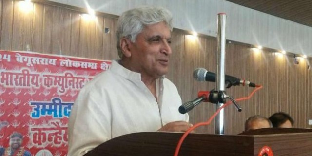 जावेद अख्तर ने किया कन्हैया के लिए प्रचार, बोले- मोदी विरोधियों को पाक भेजना चाहते हैं गिरिराज