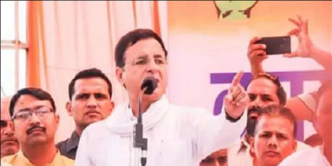 सुरजेवाला ने अपनी ही पार्टी पर लगाया ये आरोप