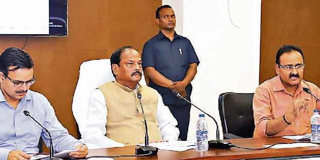 विभाग व एजेंसी मिल कर समानांतर काम करें, सीएम ने कहा, हर हाल में समय पर बिजली संचरण का कार्य पूरा करें