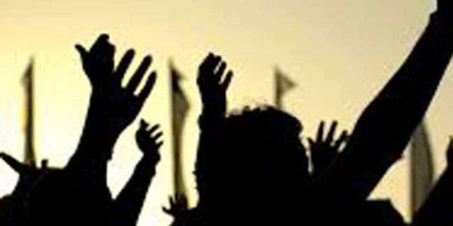कांग्रेस ने इन मांगों को लेकर किया जल संस्थान के जीएम का घेराव