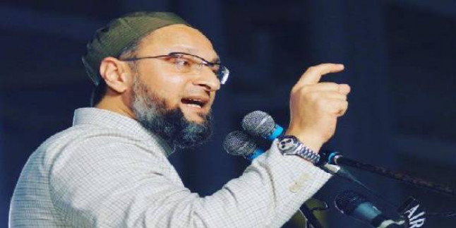 सावरकर को लेकर बोले ओवैसी – बीजेपी के अनमोल रत्न थे और अंग्रेजों के वफादार
