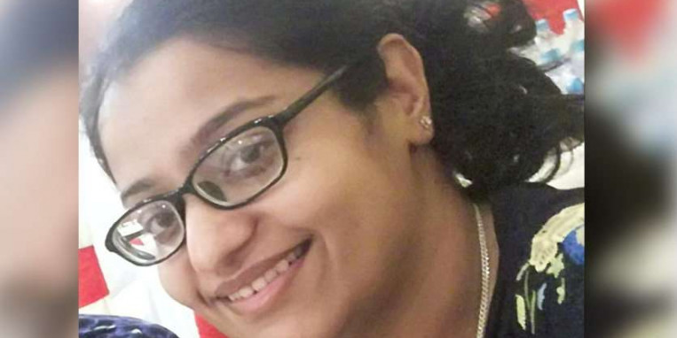 सुर्खियां- महिला रेजीडेंट ने की आत्महत्या, सीनियर्स सवालों के घेरे में, बीजेपी का वाकआउट