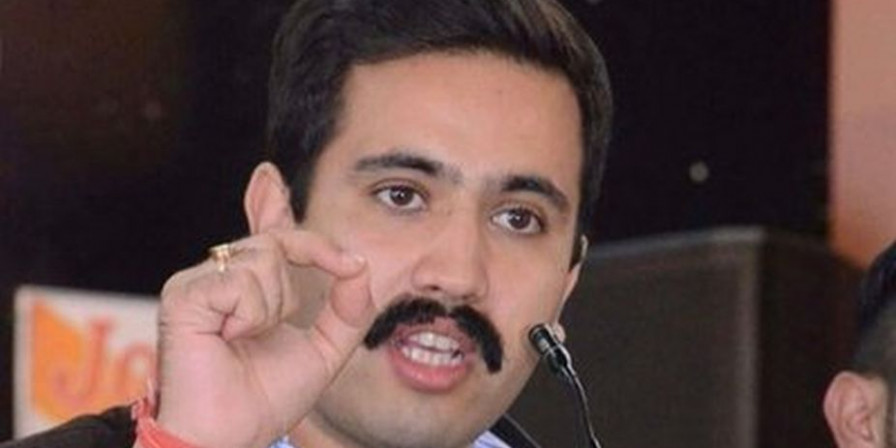 सोशल मीडिया में विक्रमादित्य की पोस्ट पर मंडी कांग्रेस तल्ख, पढ़े पूरा मामला